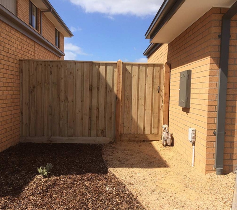 Blue Sovereign Fences & Gates
