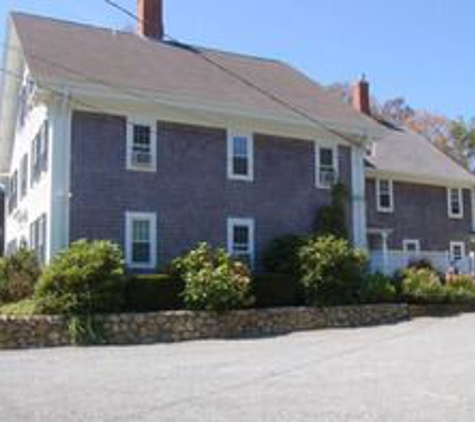 The Blushing Oyster Bed & Breakfast - Yarmouth Port, MA