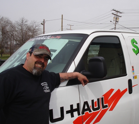 U-Haul Neighborhood Dealer - Sayreville, NJ