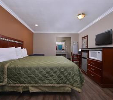 Americas Best Value Inn - Corona, CA