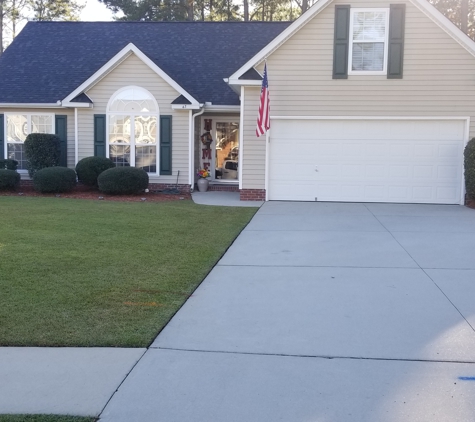 Lawn Clip Pros - Elgin, SC