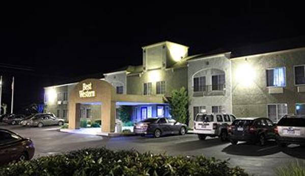 Best Western PLUS Twin View Inn & Suites - Redding, CA