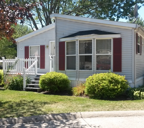 Pine Ridge Mobile Home Park - North Ridgeville, OH