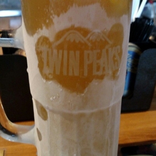 Twin Peaks Restaurant - Davie, FL