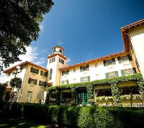 Columbia Gorge Hotel - Hood River, OR