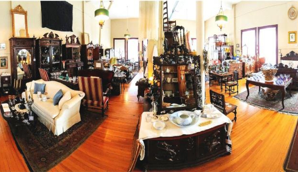 SNH French Antiques & Collectibles - Littleton, CO