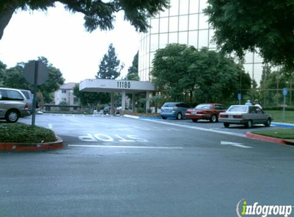 Medical Center Dental Group - Fountain Valley, CA