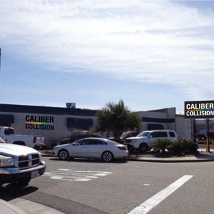 Caliber Collision - Seaside, CA