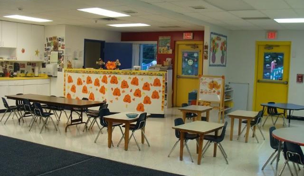 Woodpark Montessori and Childcare - Burnsville, MN