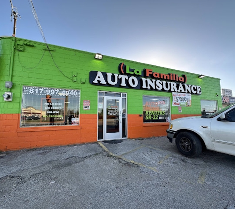 La Familia Auto Insurance & Tax Services - Forest Hill, TX