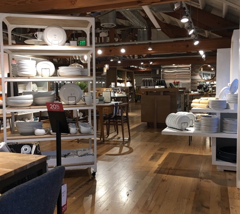 West Elm - Los Angeles, CA