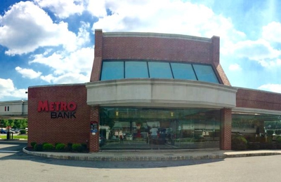 First National Bank 606 E Lancaster Ave Reading Pa 19607 Yp Com