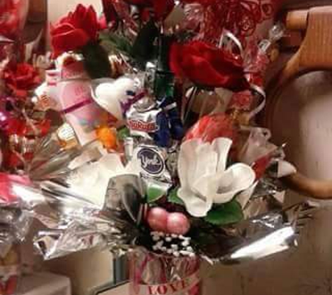 Jewels Renee custom candy bouquets - Midland, MI