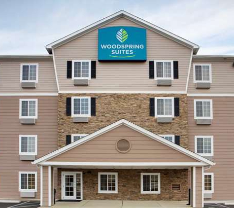 WoodSpring Suites Columbus North I-270 - Columbus, OH