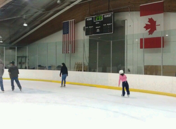 Eddie Edgar Ice Arena - Livonia, MI