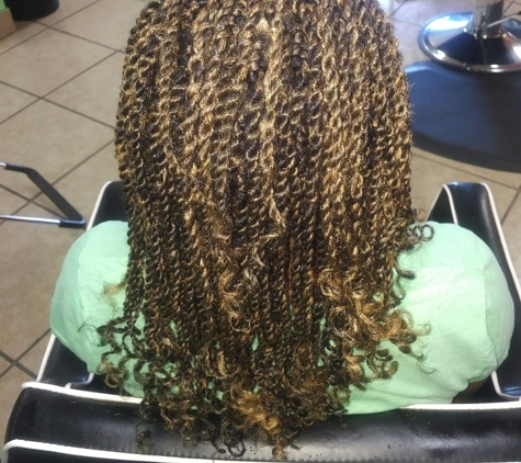 Asabea Braiding - phoenix, AZ