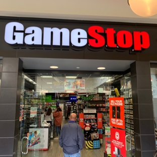 GameStop - San Mateo, CA