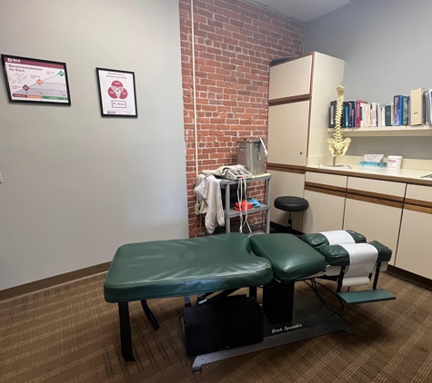 MCR Chiropractic - Quincy, MA