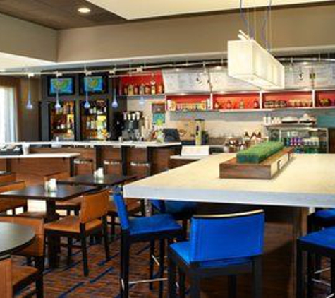 Courtyard by Marriott - Warren, MI