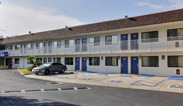 Motel 6 - Palmdale, CA