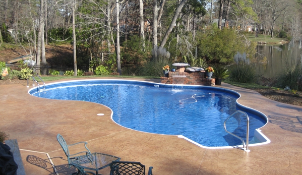 Contemporary Pools - Chesapeake, VA