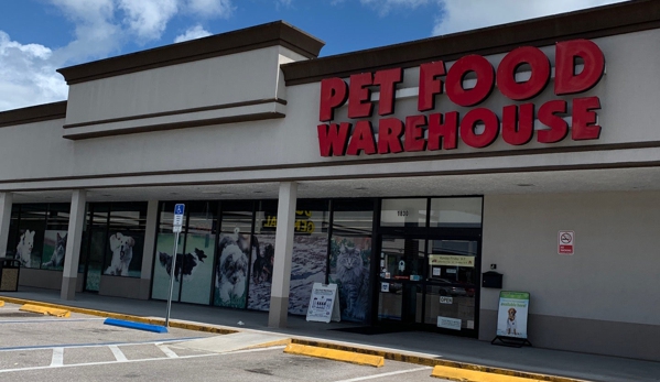 Pet Food Warehouse - Saint Petersburg, FL