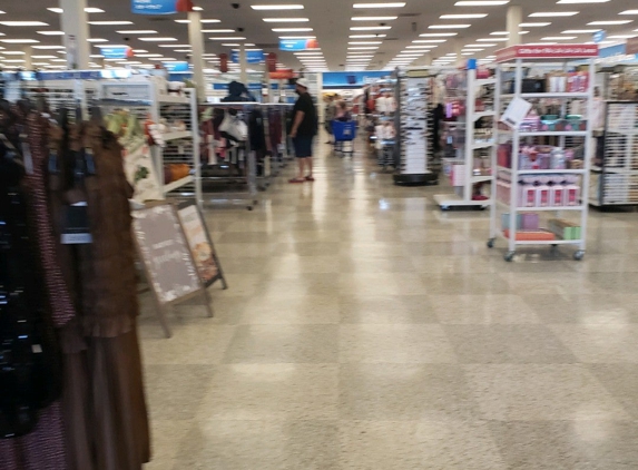 Ross Dress for Less - Lihue, HI