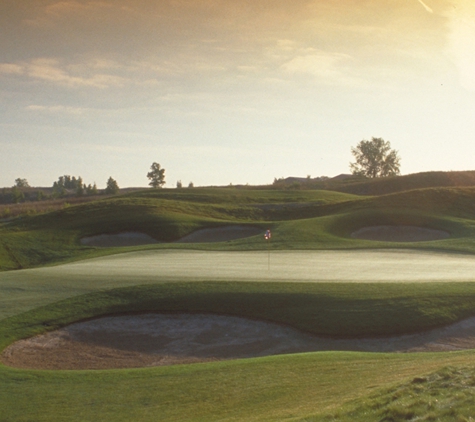 Boulder Pointe Golf Club & Banquet Center - Oxford, MI