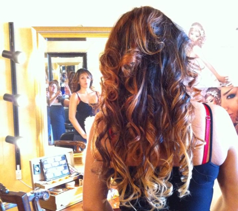 Sheerin Beauty at Mosaic Salon Group - Edmonds, WA