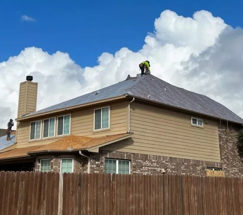 McKinney Roofing & Renovation - Cibolo, TX