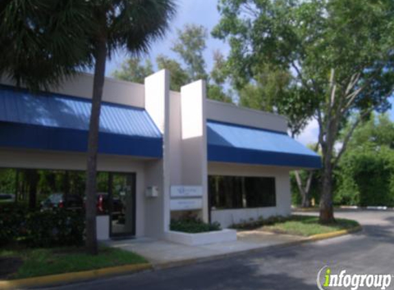 Car & Truck Buyers Guide - Fort Lauderdale, FL