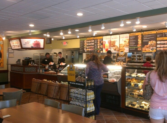 Einstein Bros Bagels - Falls Church, VA