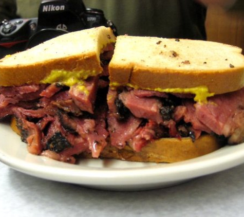 Katz's Deli - New York, NY