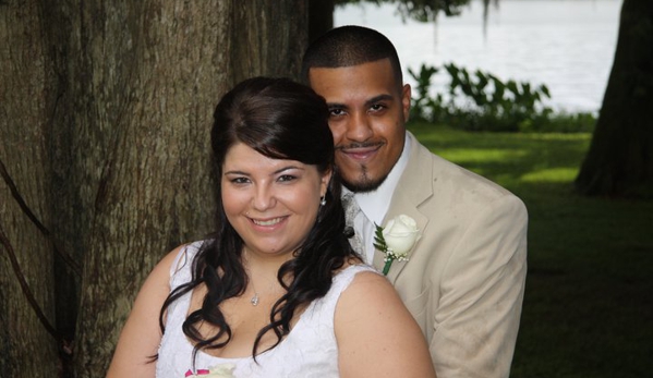 A Bride, A Groom, A Notary LLC - Orlando, FL