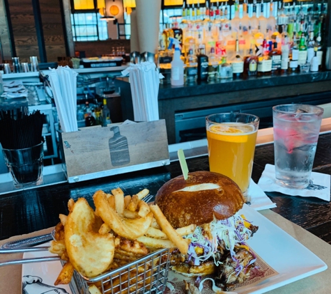 Guy Fieri's Foxwoods Kitchen + Bar - Mashantucket, CT