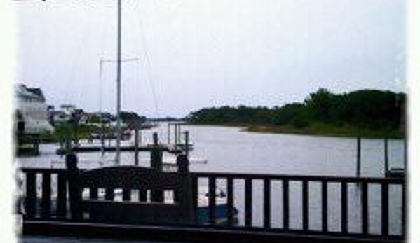 Sears Landing Grill & Boat - Surf City, NC