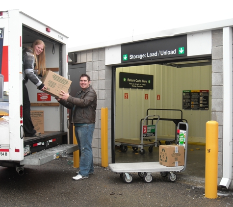 U-Haul Moving & Storage of Clinton Township - Clinton Township, MI