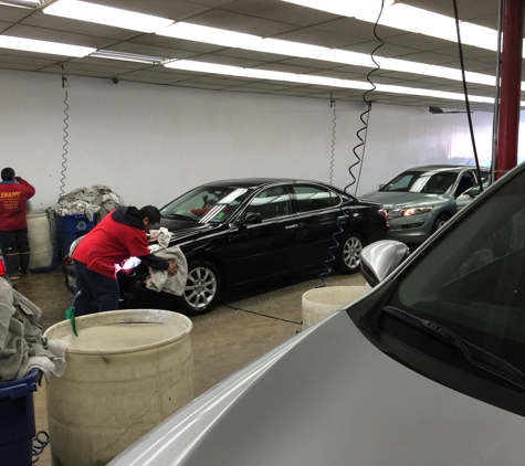 Snappy Car Wash - Chicago, IL