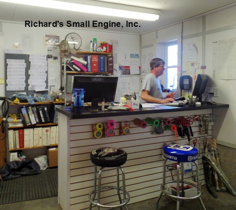 Richards Small Engine - Ellettsville, IN