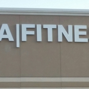 LA Fitness - Elmhurst, IL