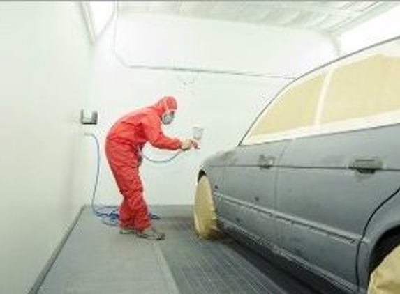 Custom Auto Body, LLC - Wilmington, DE