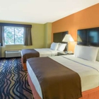 Rock Island Inn & Suites