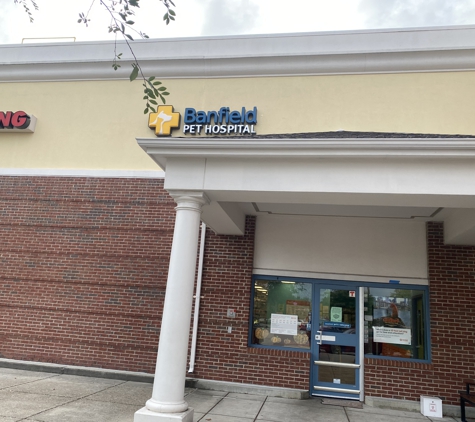 Banfield Pet Hospital - Chesapeake, VA