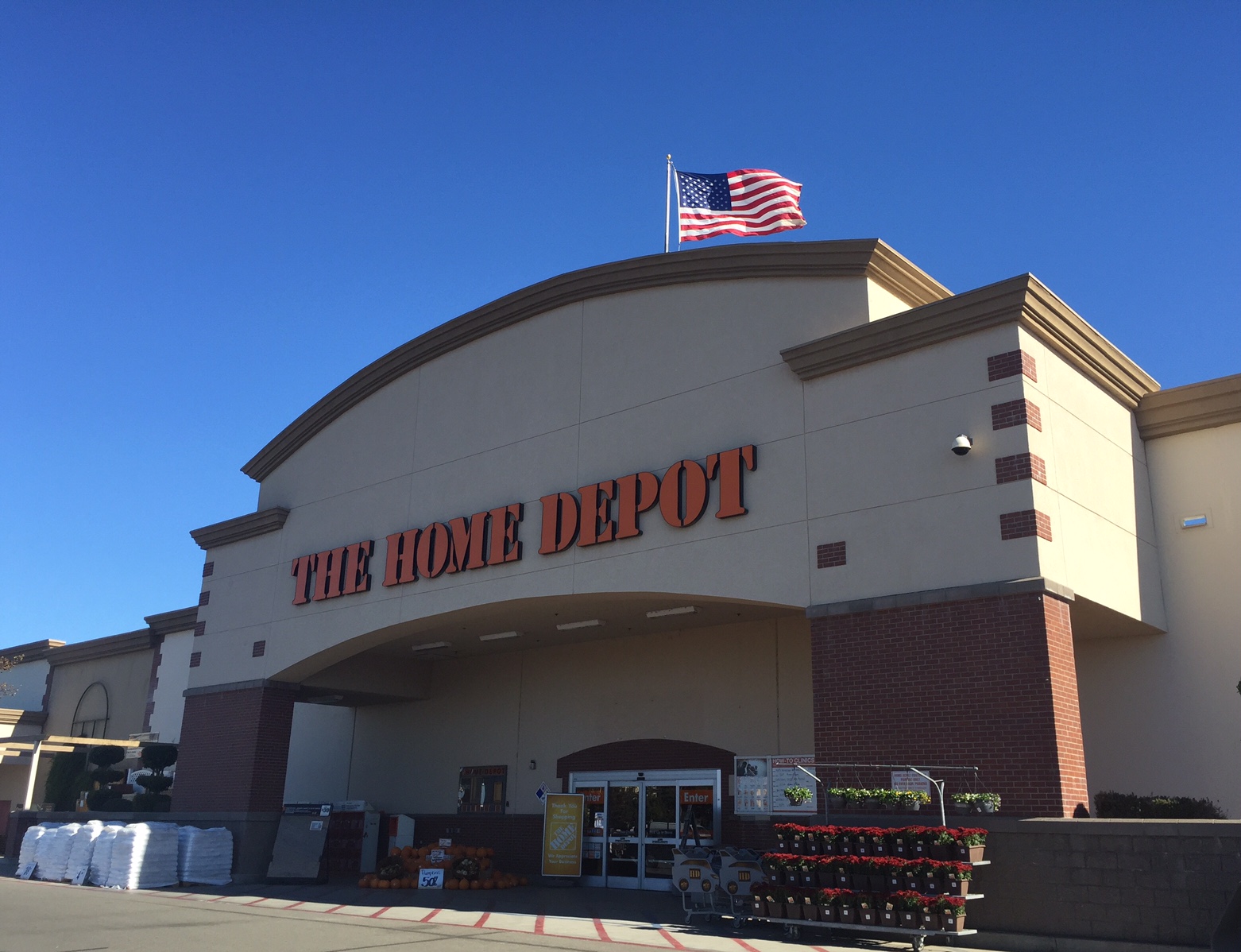 The Home Depot 1860 E Main St Woodland Ca 95776 Yp Com