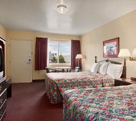 Days Inn by Wyndham Waynesboro - Waynesboro, PA