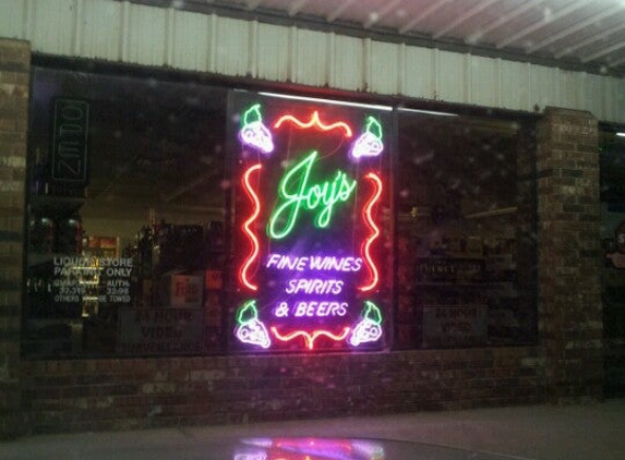 Joy's Liquor Barrell - Yukon, OK