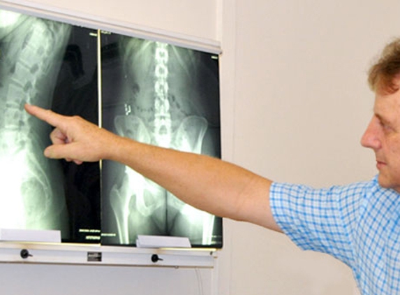 Ansell Chiropractic Centre - Mundingburra, QLD. We Understand The Vital Relationship Between Your Spine, Your Nervous System And Your Total Health And Wellness