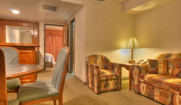 MCM Elegante Suites - Abilene, TX