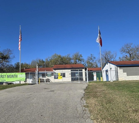 Extra Space Storage - Boerne, TX