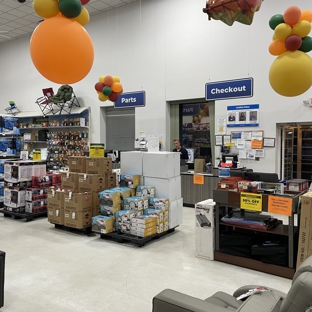 Camping World RV Sales - Lakewood, NJ